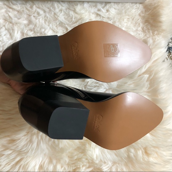 Chloe Rylee Leather Bootie - Picture 4 of 9